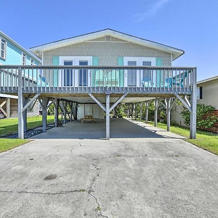 Oak Island Beach Abode With Deck Walk To Shore! Eksteriør billede