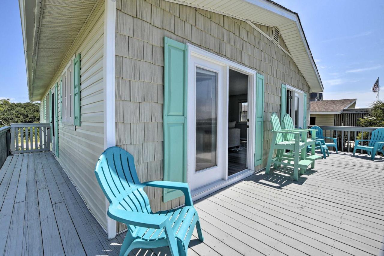 Oak Island Beach Abode With Deck Walk To Shore! Eksteriør billede