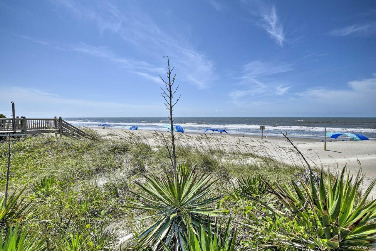 Oak Island Beach Abode With Deck Walk To Shore! Eksteriør billede