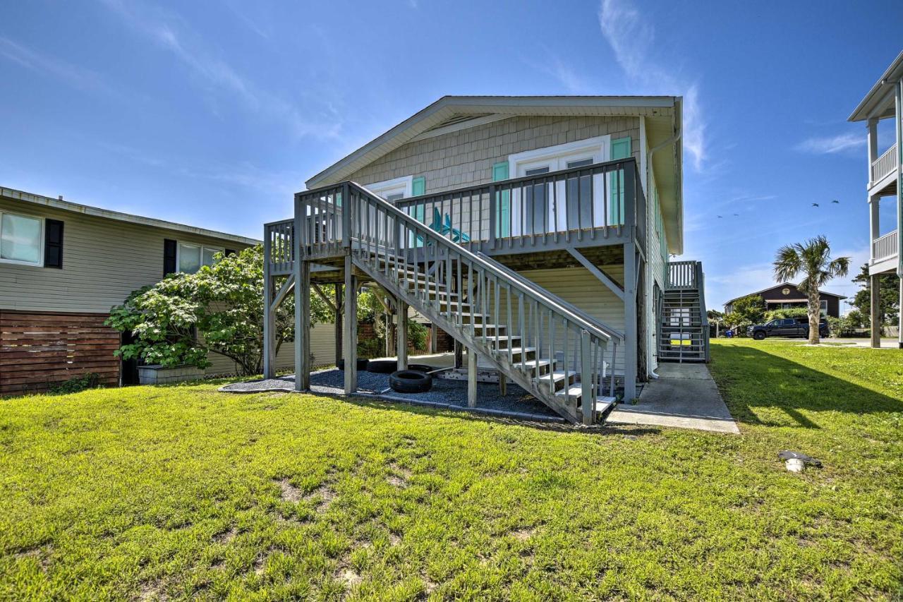 Oak Island Beach Abode With Deck Walk To Shore! Eksteriør billede